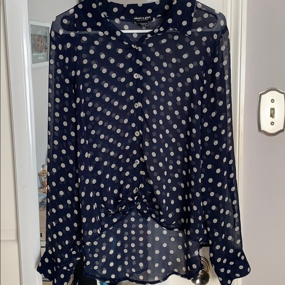 About A Girl Tops - About a girl high low navy sheer top EUC